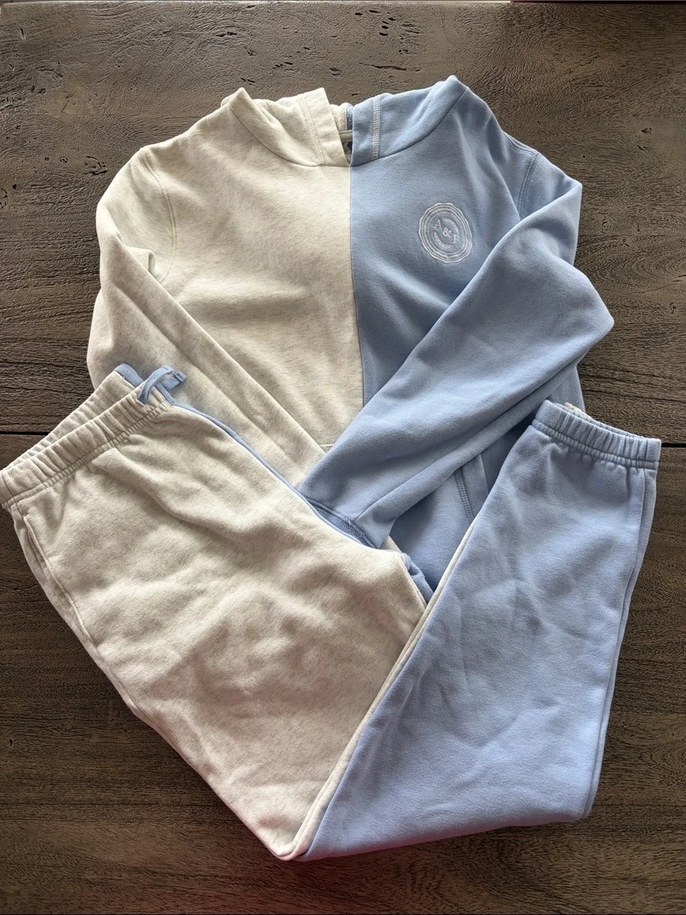 abercrombie kids Blue & Cream Two-Tone Hoodie and Joggers Set